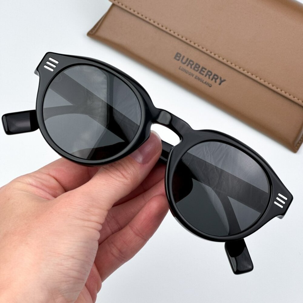 Burberry BE4404 300187 BRAND NEW Sunglasses Black Grey Oval Unisex - Picture 2 of 11